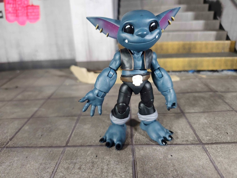 Plunderlings Captain Ash Lone Coconut Action Figure Monster Pirate