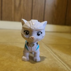 Paw Patrol Cat Pack Car Rory Figure Surprise Claw Attack Deluxe Vehicle Toy