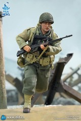 DID WWII US 2nd Ranger Battalion Private First Class Reiben 1/12 Action Figure