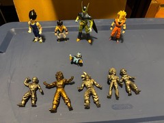 Dragon Ball Z DBZ – The Saga Continues – Irwin Mini Figures with other figures