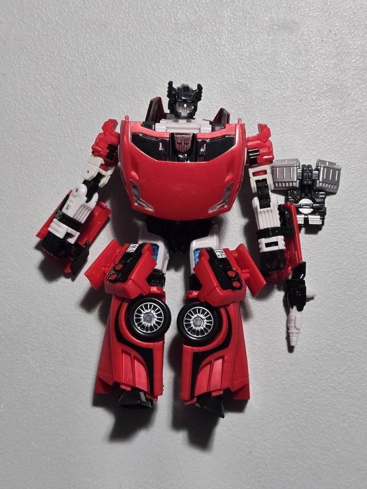 Transformers Universe 2 Sideswipe Deluxe Class Action Figure Complete