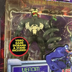 VENOM VS. CAPTAIN COMMANDO TOY BIZ ACTION FIGURE 1999 VIDEO GAME MARVEL CAPCOM