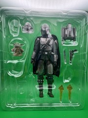 MEDICOM TOY MAFEX No.200 THE MANDALORIAN Ver. 2.0 Attn Missing Accessories