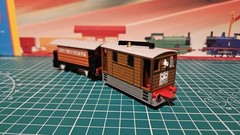 1992 ERTL Thomas & Friends Train Toby Tram & Henrietta Coach EUC