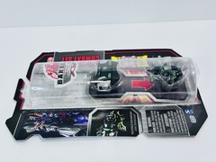 BAKUGAN Gundalian Invaders Combat Set: Silver BOOMIX & Darkus LINEHALT Target