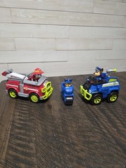 Paw Patrol Marshall Jungle Rescue Fire Truck Police Cruiser & Motorcycle Lot
