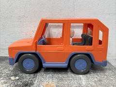Bluey Toy Lot Heeler 4 WD Family Vehicle & Figures Lot