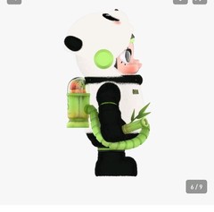 Mega Space Molly 400%-PANDA, NEW, IN SEALED BOX
