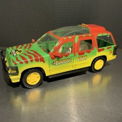 Mattel 2020 Jurassic Park 1993 Ford Explorer Model Car 04 Green Yellow Red