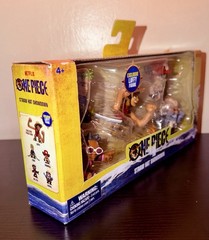 ONE PIECE Staw Hat Showdown Netflix “Exclusive” Action Figure Collection Set