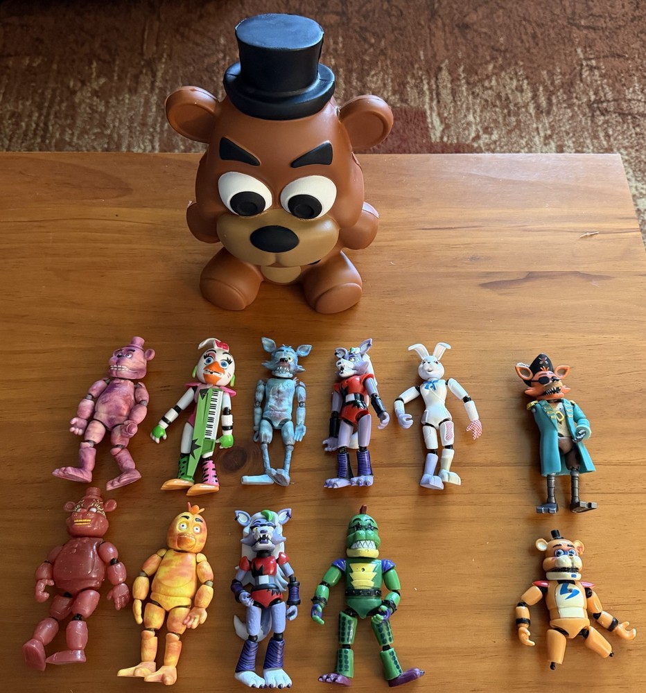 FNAF Action Figures Five Nights at Freddy’s Lot of 11 (2 for parts) & Foam Bear