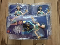 KPop Demon Hunters HUNTR/X: Zoey “How It’s Done” DAMAGED BOX
