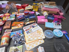 Miniverse Make It Mini & Real Brands Foods 160 Pieces ~ Sweets, Tables, Bowls