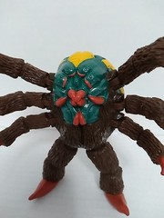 Mighty Morphin Power Rangers Snatch Attack Spidertron Vinstage Action Figure