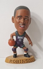 Glenn Robinson Milwaukee Bucks/Matt Williams Cleveland Indians 3” Action Figure
