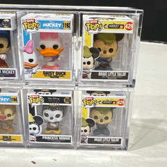 Bitty Funko Pop lot of 8 plus cases