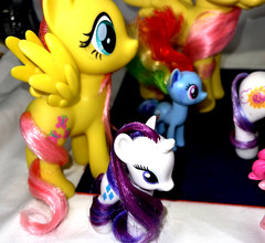 Vtg My Little Pony Toy Lot 16 Figures Various Sizes Hasbro Mixed G3 G4 Ponies