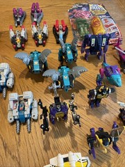 G1 Transformers Lot/ Loose/ 35 Bots/ Conditions AS-IS/