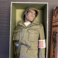 Hasbro GI JOE Sgt Rock Complete Set of 5 WWII 12″ 1/6 Action Figure New in Box