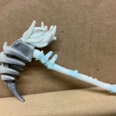 Fortnite Legendary Series Frozen Raven 6″ Collectible Action Figure Staff Weapon