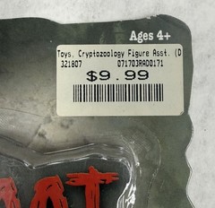 Mezco Cryptozoology Bigfoot 4″ Figure/Toy & Foot Print 2003