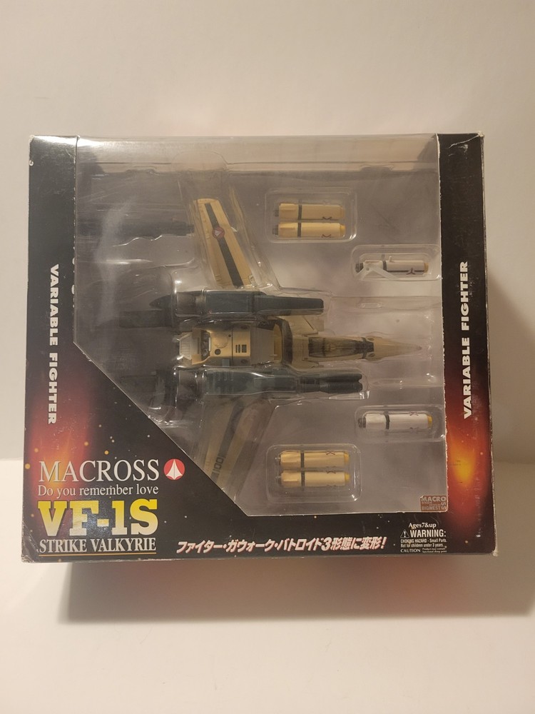 Macross VF-1S Strike Valkyrie Variable Fighter Do You Remember Love 1/60