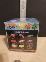 FISCH ROBLOX MYSTERY 4″ PLUSH INCLUDES DLC CODE COMMON LEGENDARY OR EXOTIC *NEW*