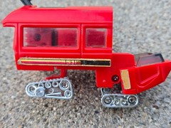 Vintage G1 Transformers Ironhide Autobot 1984 Hasbro Action Figure Broken Track