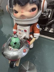 Authentic Hirono Search For Aliens Figure Art Toy – OPEN BOX