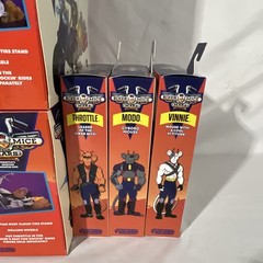 BIKER MICE FROM MARS 3 FIGURES + BIKES FULL SET THROTTLE VINNIE MODO Nacelle NEU