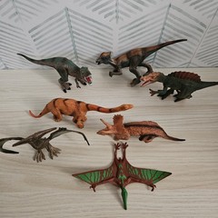 Dinosaurs Figure Toy LOT of 7 Multiple Dinosaurs. Triceratops Pachycephalosaurus