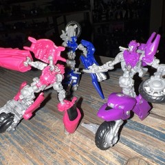 Hasbro Transformers Studio Series 52 Deluxe ROTF Chromia Arcee Elita-1