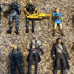 Video game figure lot of 14! Halo assassins creed Fortnite Link Mario and more!