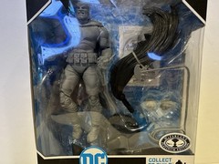 McFarlane DC Multiverse Batman The Dark Knight Returns PLATINUM CHASE VARIANT