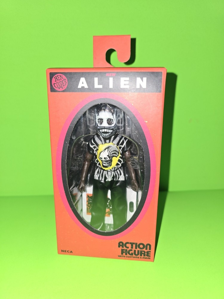 NECA BEN COOPER ALIEN ACTION FIGURE W/ COSTUME & MASK SERIES 3 (2024)