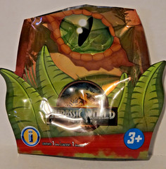Jurassic World Indoraptor Mini Dinosaur Figure Black Gold Red Eyes Mystery Pack