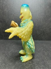 M1GO 1997 Daimon Glow in the dark Sofubi 8.8″ Soft Vinyl Figure w/ Header & Bag