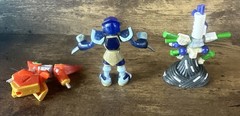 RARE 1997 MEDABOTS VINTAGE BATTLE ARENA HANGER BUNDLE FAST AND SAFE SHIPPING