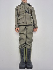 Lot of 21st Century Toys Vietnam Era US Soldier (4 with Accessories) + In Time