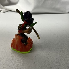 Skylanders Spyro’s Adventure Stealth Elf Action Figure Activision 2011 Fire Base