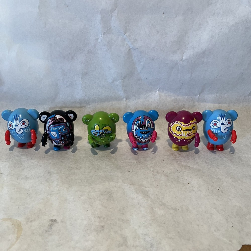 JON BURGERMAN EARGG QEE TOY2R LOT OF 6 Figures