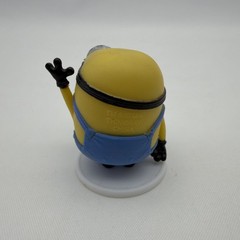 Thinkway Despicable Me Minions Miniature 1.5 Inch Asst Lot Of 9 with stands