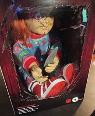 Chucky Talking & Moving Doll W/Knife. Spirit Halloween. USED W/Working try Me.