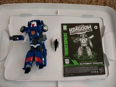 Transformers Kingdom Tracks Complete Deluxe War For Cybertron Siege Please Read