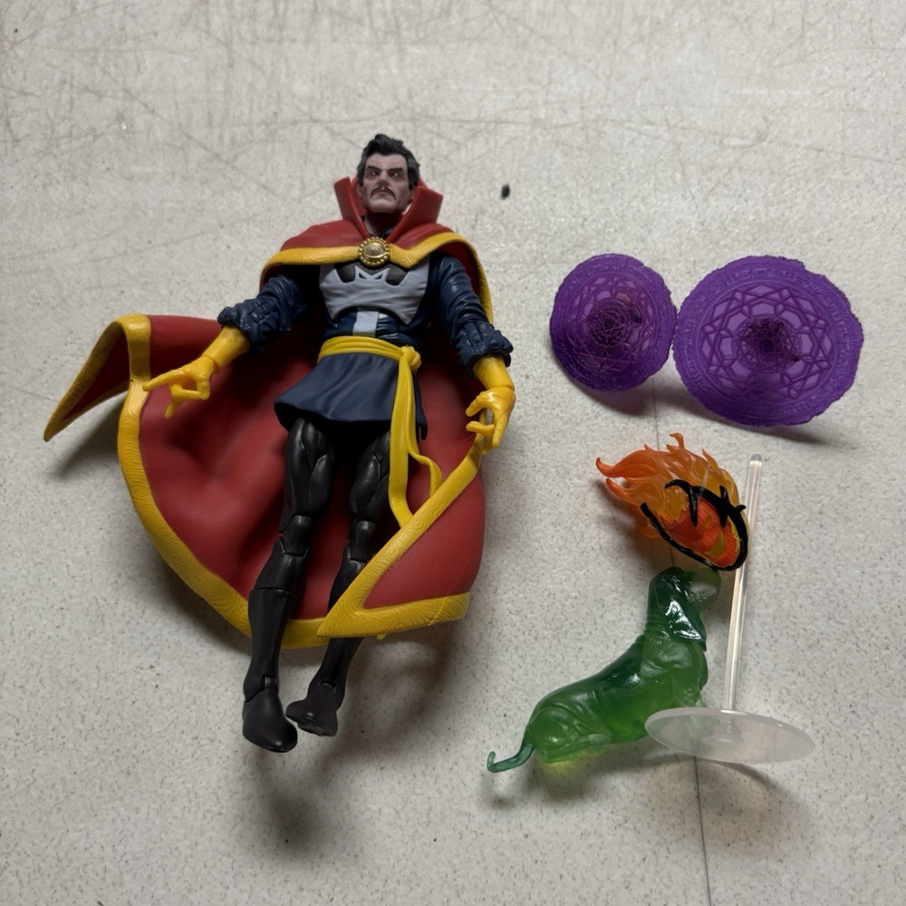 Hasbro Marvel Legends Doctor Strange & Bats Figure from Amazon 2 Pack complete