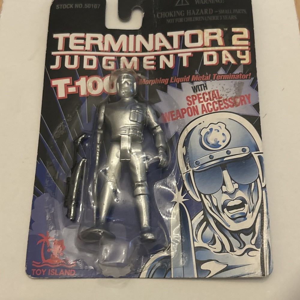 1995 Toy Island Terminator 2 T-1000 Action Figure SEALED. Card is bent