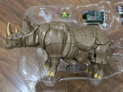 Transformers Masterpiece MP-59 Cybertron Defense Beast Wars Rhinox Takara TOMY