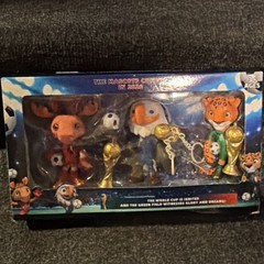 FIFA World Cup Mascots 3-Piece Boxed Set w/ Ball & Trophy