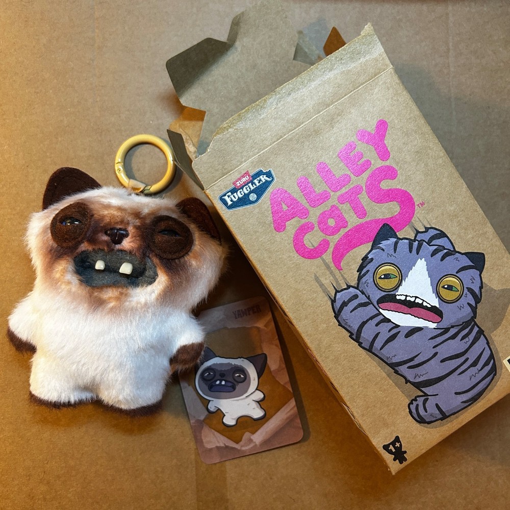Fuggler Alley Cats YAWPER / 5″ Plush Keychain Dangler Bag Charm UNUSED
