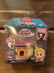 Disney Doorables Mini Playset Lot of 3 – Cinderella, Alice, Rapunzel Stack
